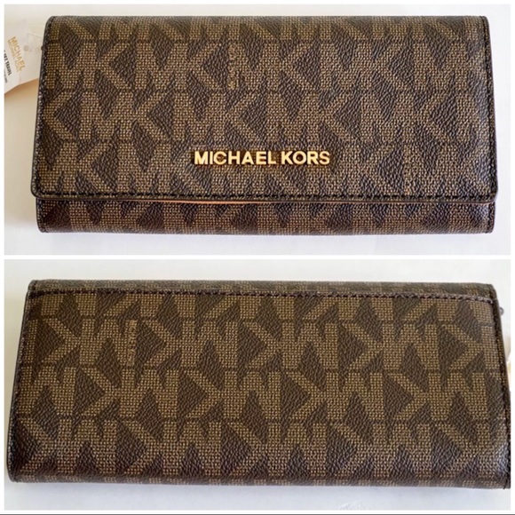 Michael Kors Handbags - Nwt Michael Kors Large Carryall Wallet Brown snap